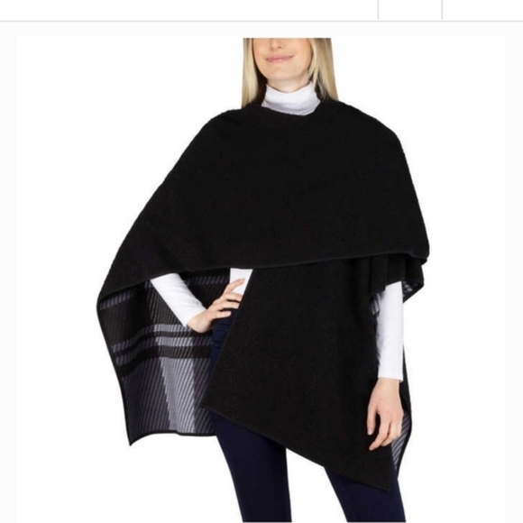 Ike Behar Ladies' Reversible Wrap shawl High Pile Fleece - Picture 3 of 8